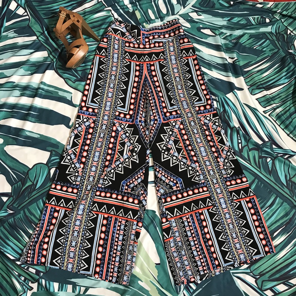 MOSSIMO BOHO FLARED BOTTOMS HIGH WAISTED SMALL